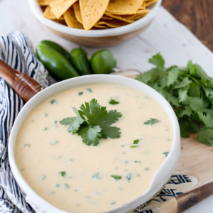 Read more about the article White Queso Recipe